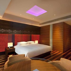 King Room Spring